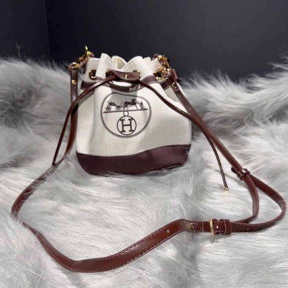 Hermes Dust bag/Bucket Bag~NWOT - Picture 1 of 6